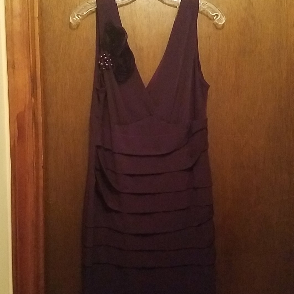 Formal sleeveless dress